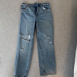 Abercrombie & Fitch Women's Blue Distressed Straight Jeans 6 short